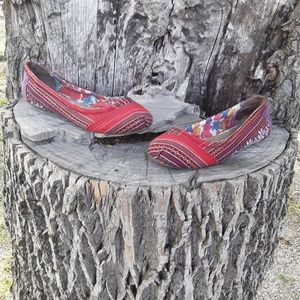 Toms One for One Womens Slip On Flats Loafers 7